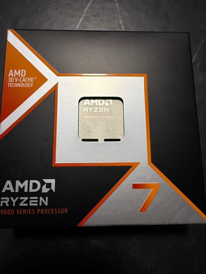 りん Ryzen 7 9800x3d 中古動作品