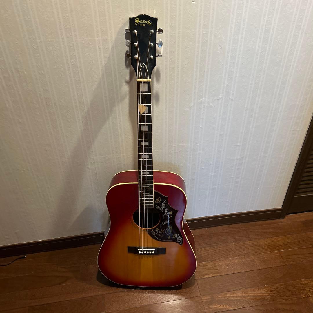 め*や様 Suzuki アコースティックギター 赤