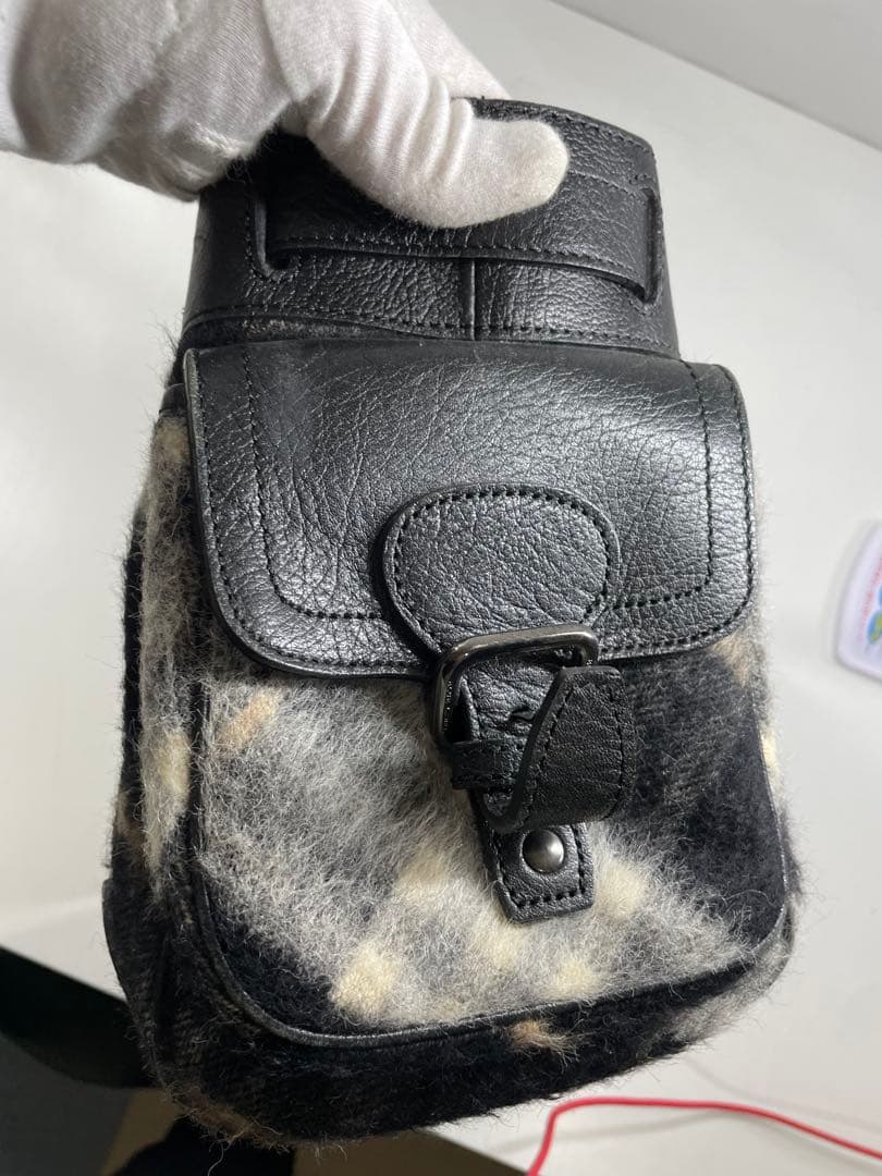 BURBERRY ブラック チェック柄 ハンドバッグ