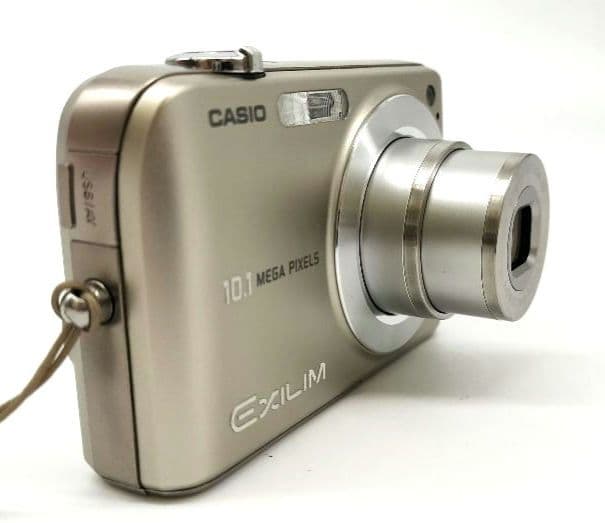 CASIO デジタルカメラ EXILIM 10.1 MEGA PIXELS