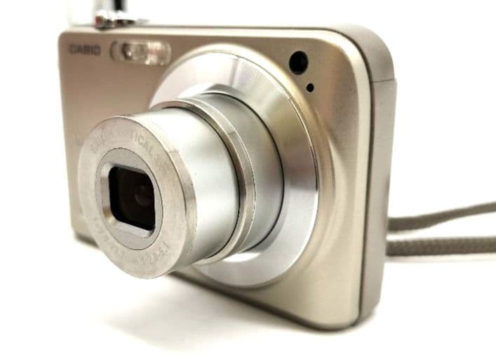 CASIO デジタルカメラ EXILIM 10.1 MEGA PIXELS