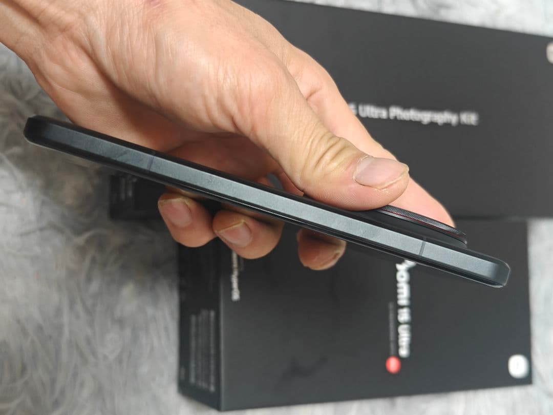 スマートフォン本体 Xiaomi 15 ultra 16/512 global + kit