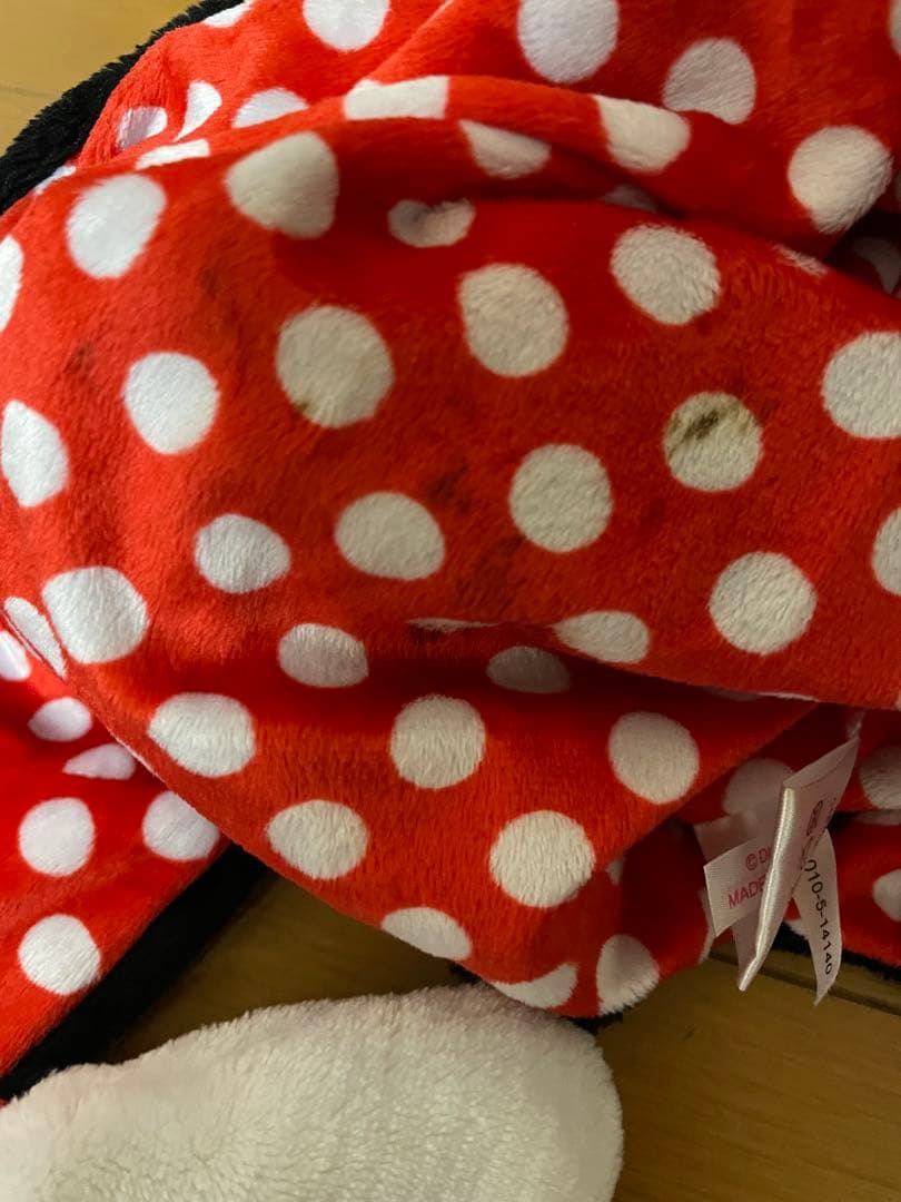 ディズニー　ミニーファンキャップマフラー