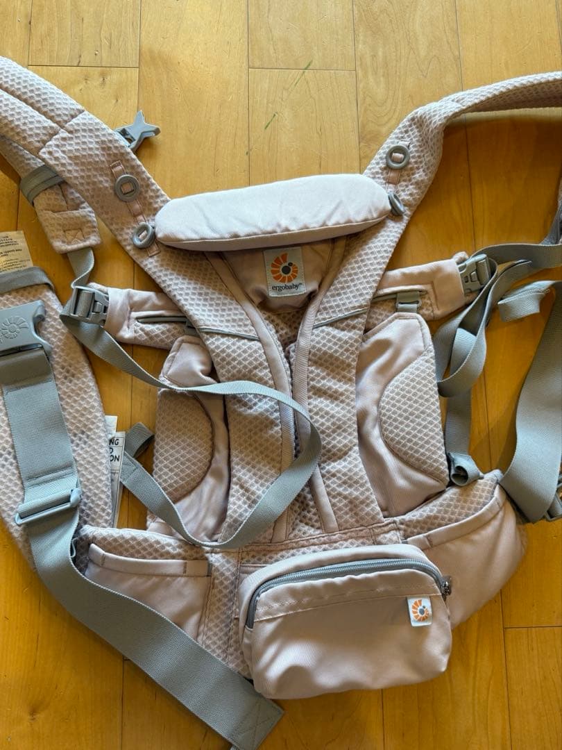 【美品】エルゴベビー　オムニブリーズ　ピンククォーツ