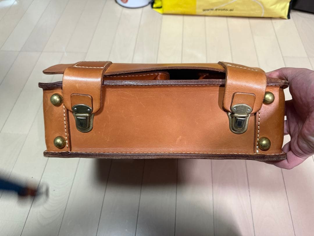 herz 総かぶせ・横型2way ビジネスバッグ BC-13Mサイズ