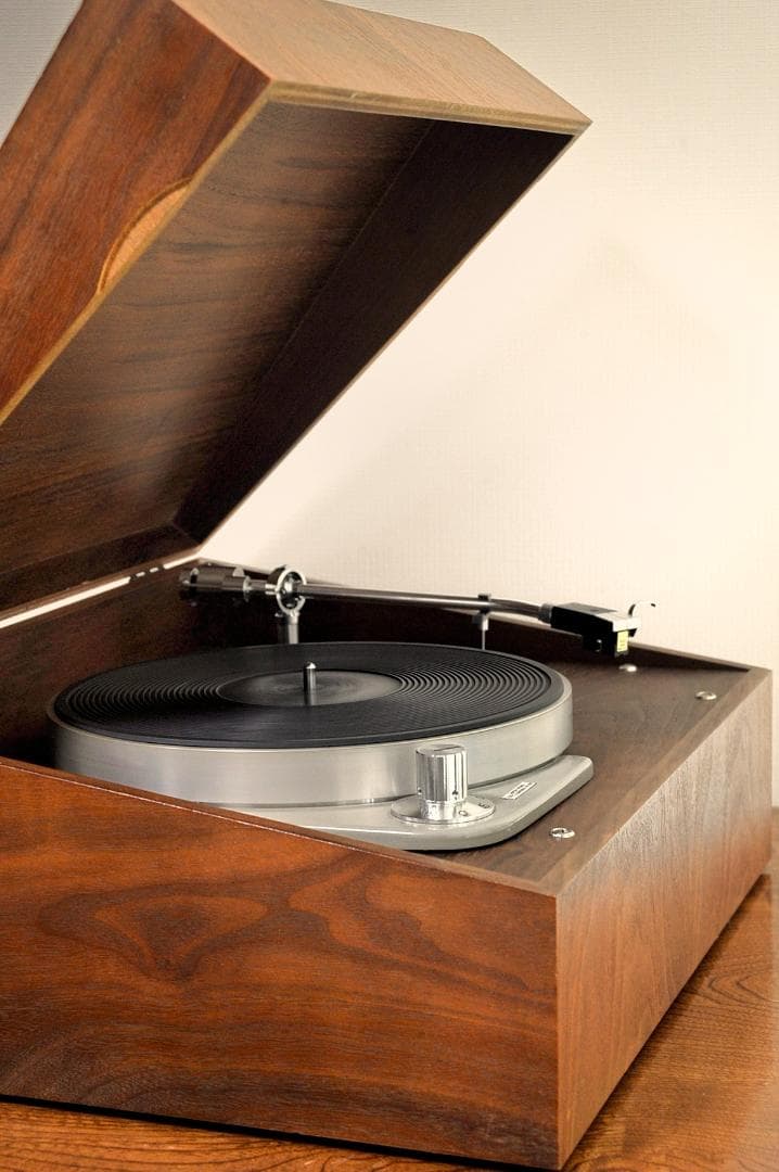 ★CEC 4SPEED STEREO TURNTABLE FR-250　50Hz