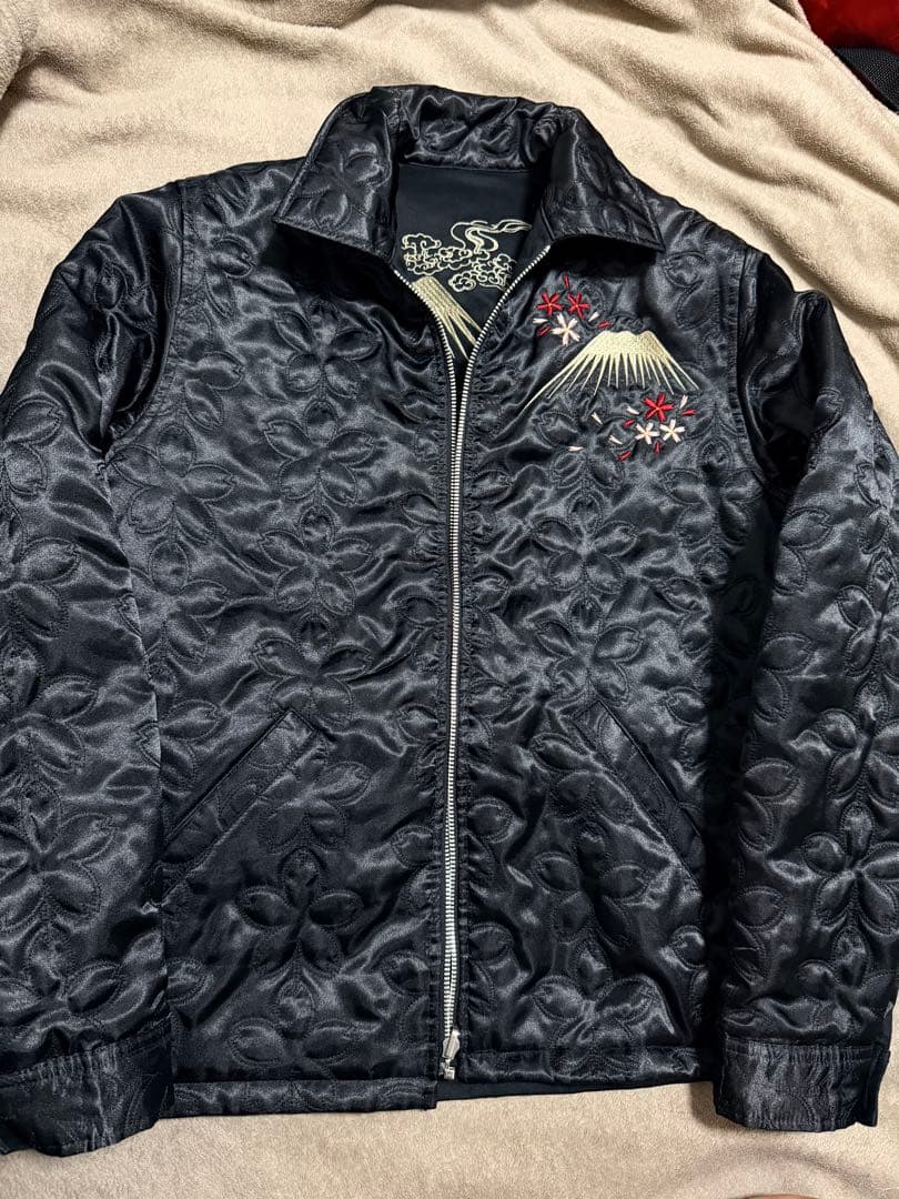 未使用近い ２面用 百花繚乱 富士山 桜 日本限定 スカジャン サテン