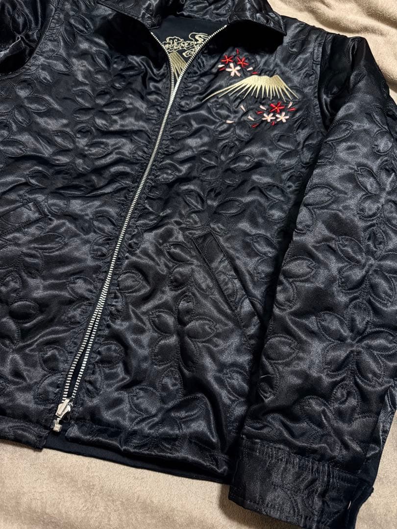 未使用近い ２面用 百花繚乱 富士山 桜 日本限定 スカジャン サテン