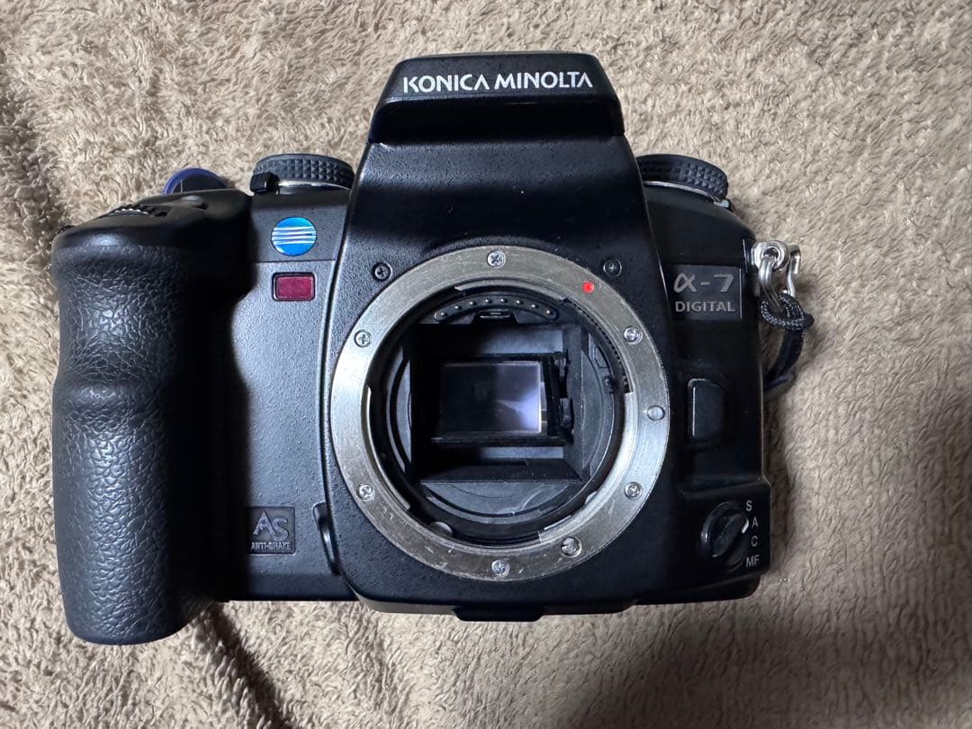 コニカミノルタ　α7 digital 単焦点レンズ2本セット