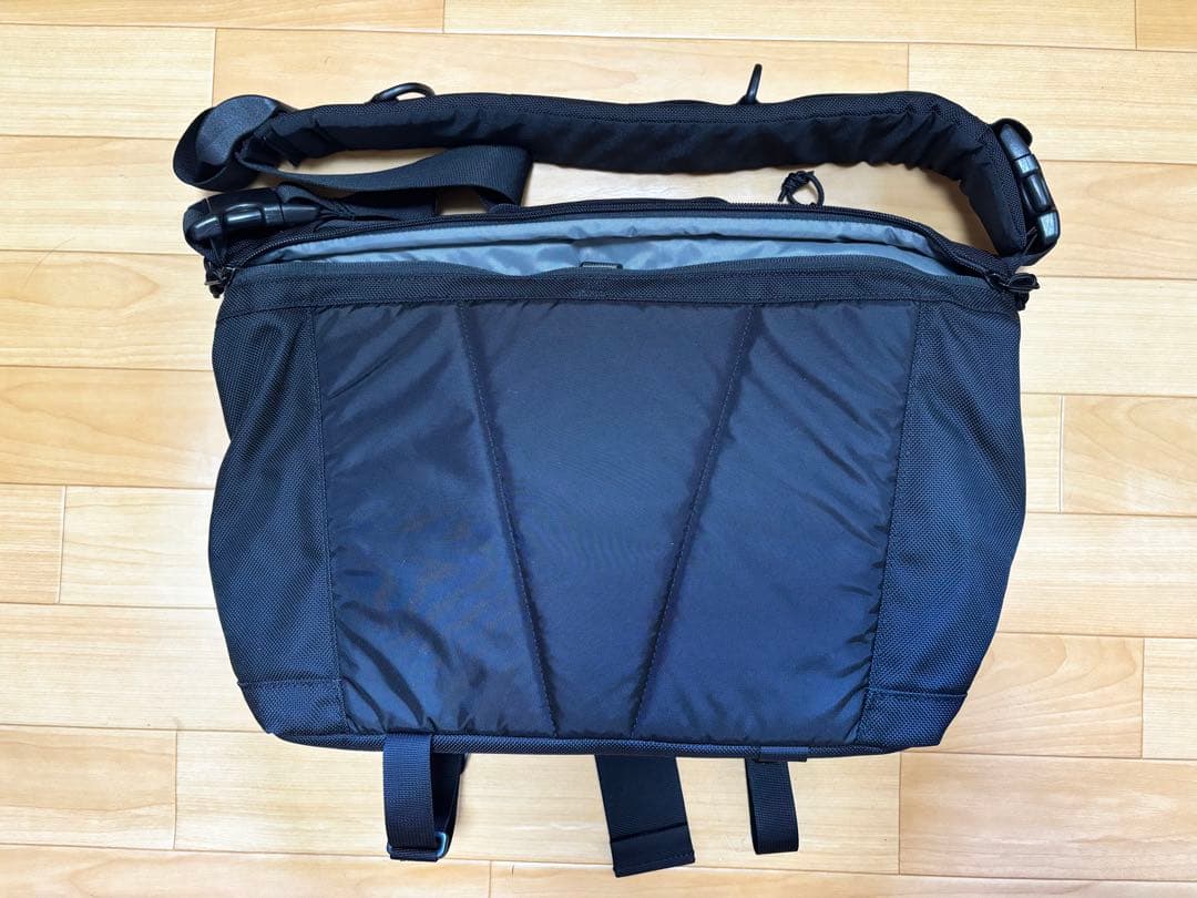 Columbia ソルジャー アベニュー メッセンジャー バッグ ブラック