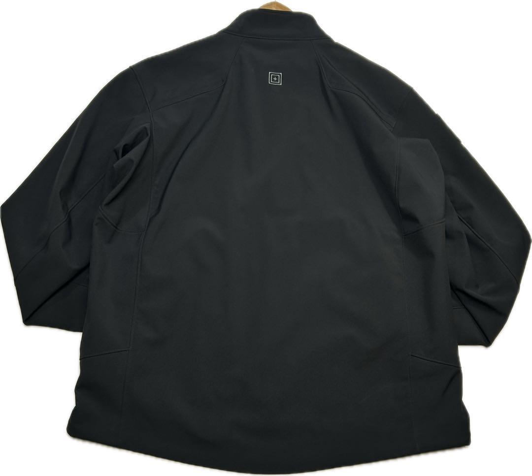【米軍放出品　5.11 TACTICAL SERIESソフトシェルジャケット】