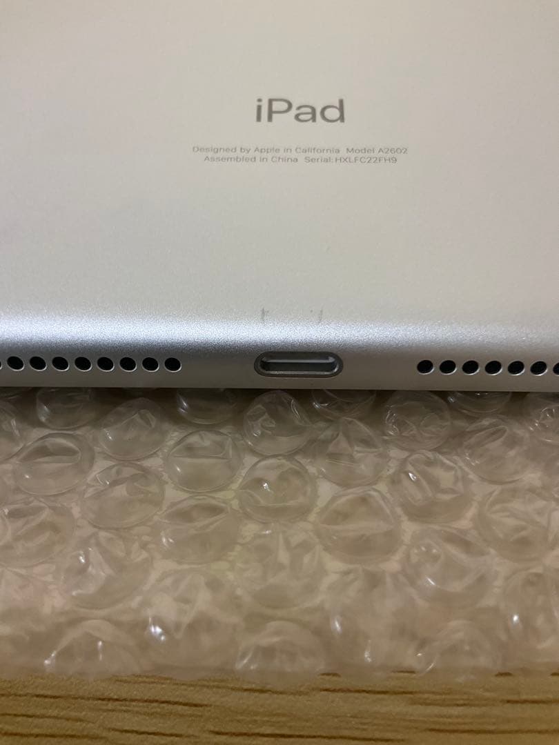 iPad 第9世代　64GB wi-fiモデル　バッテリ容量100%