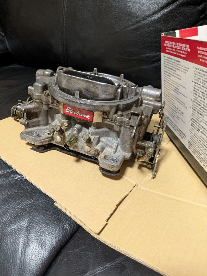 中古　Edelbrock 1405　ローライダー　アメ車　②