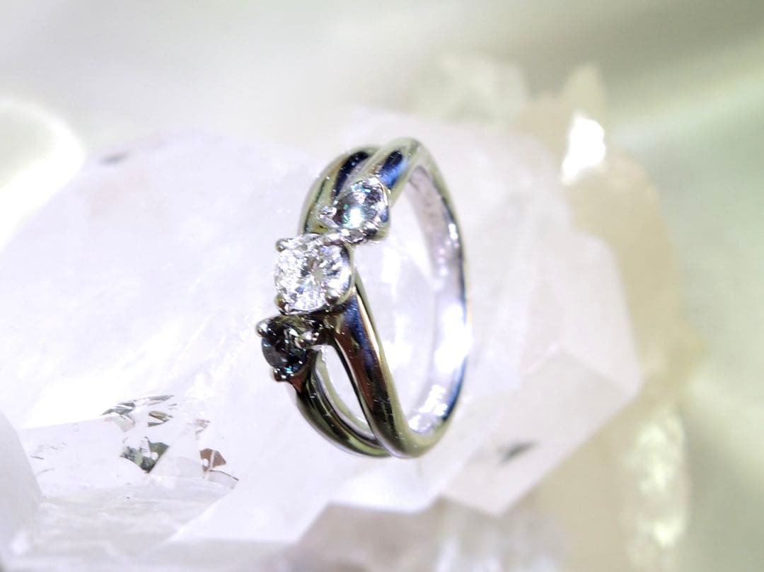 ☆T☆PT天然ダイヤモンド/アレキサンドライトリング