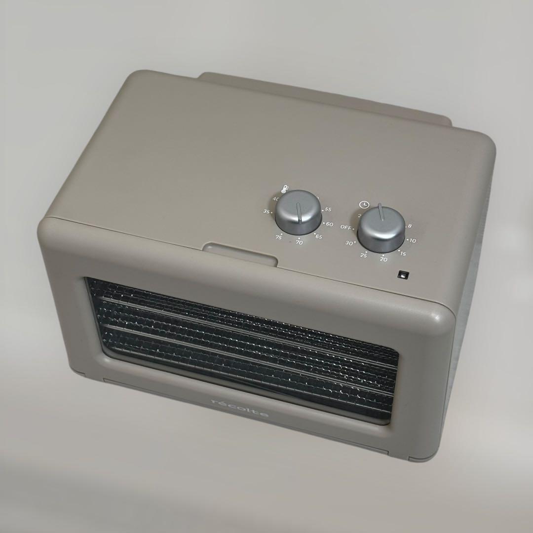 8427.レコルト フードドライヤー RFD-1 ベージュ