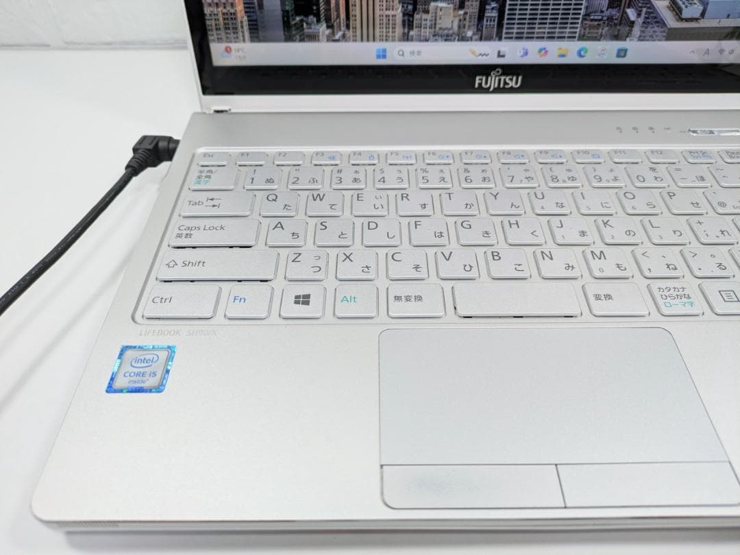 Windows11ノートパソコン✨オフィス付き✨富士通　爆速SSD　Wi-Fi