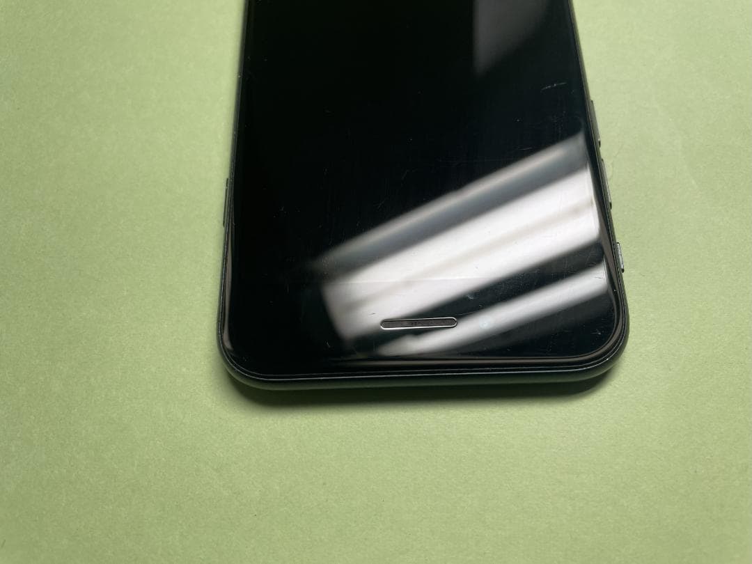 iphone se 第2世代 64GB ブラック