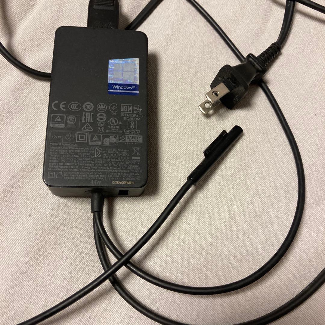 Microsoft Surface サーフェス2 HDMIケーブル　専用ケース付