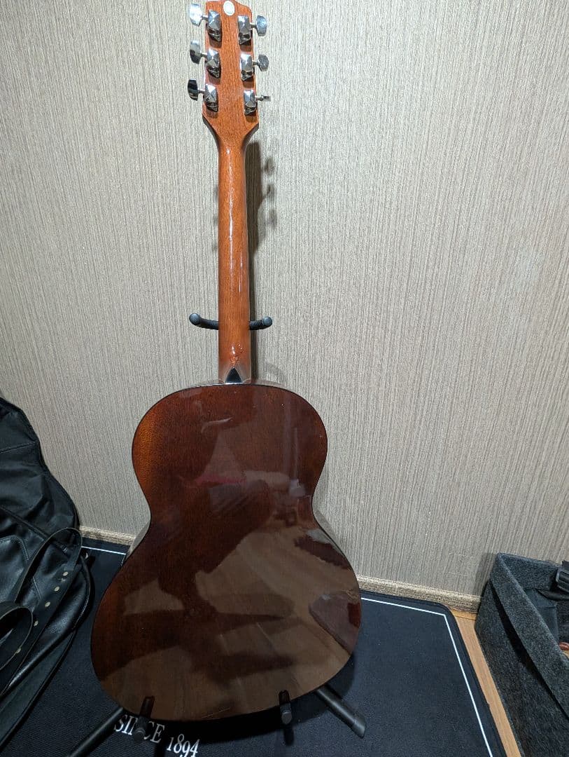 良音/Takamine　T-G1TBS 改チューナー付エレアコ　ケース付