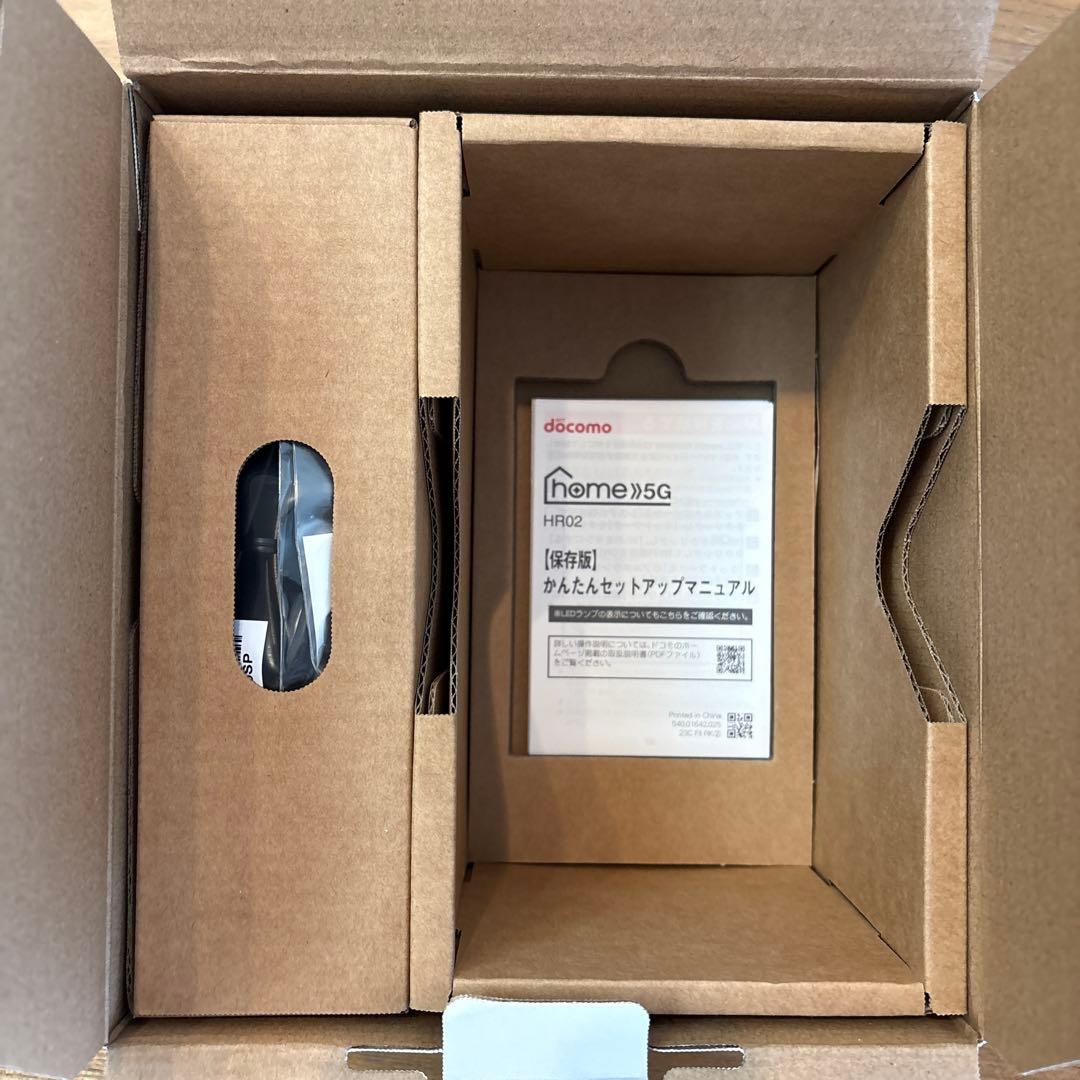 ドコモ　docomo 5G HR02 新品・未使用