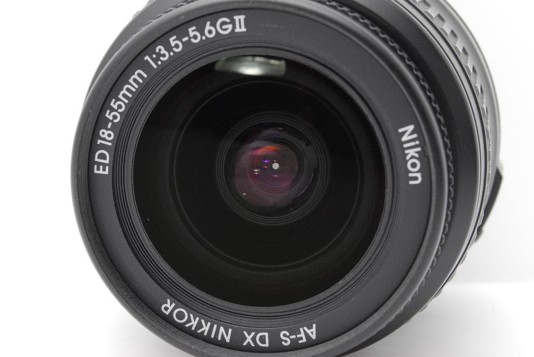 【ショット数１７０９枚　美品】Nikon D3200　スマホ転送　動画も撮れる