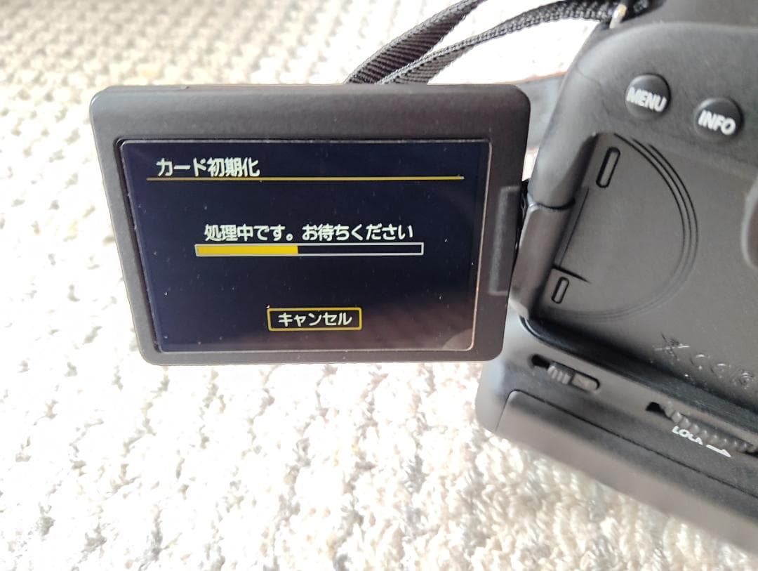 Ｃａｎｏｎ　ＥＯＳ　Ｋｉｓｓ　Ｘ９ｉ　　デジタル一眼レフ　ボディ　レンズセット