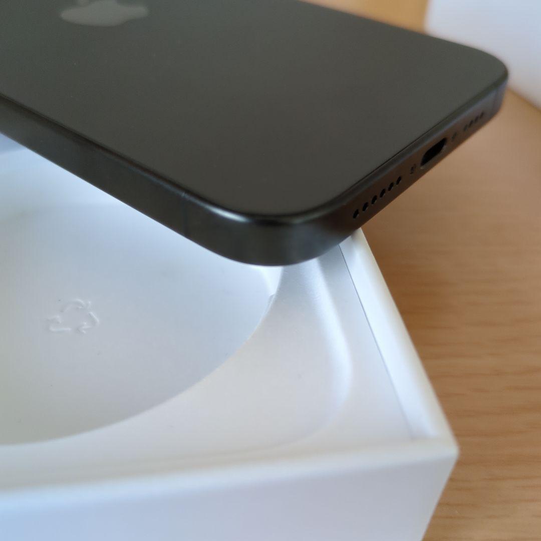Apple iPhone 15Pro Max本体 スペースブラック
