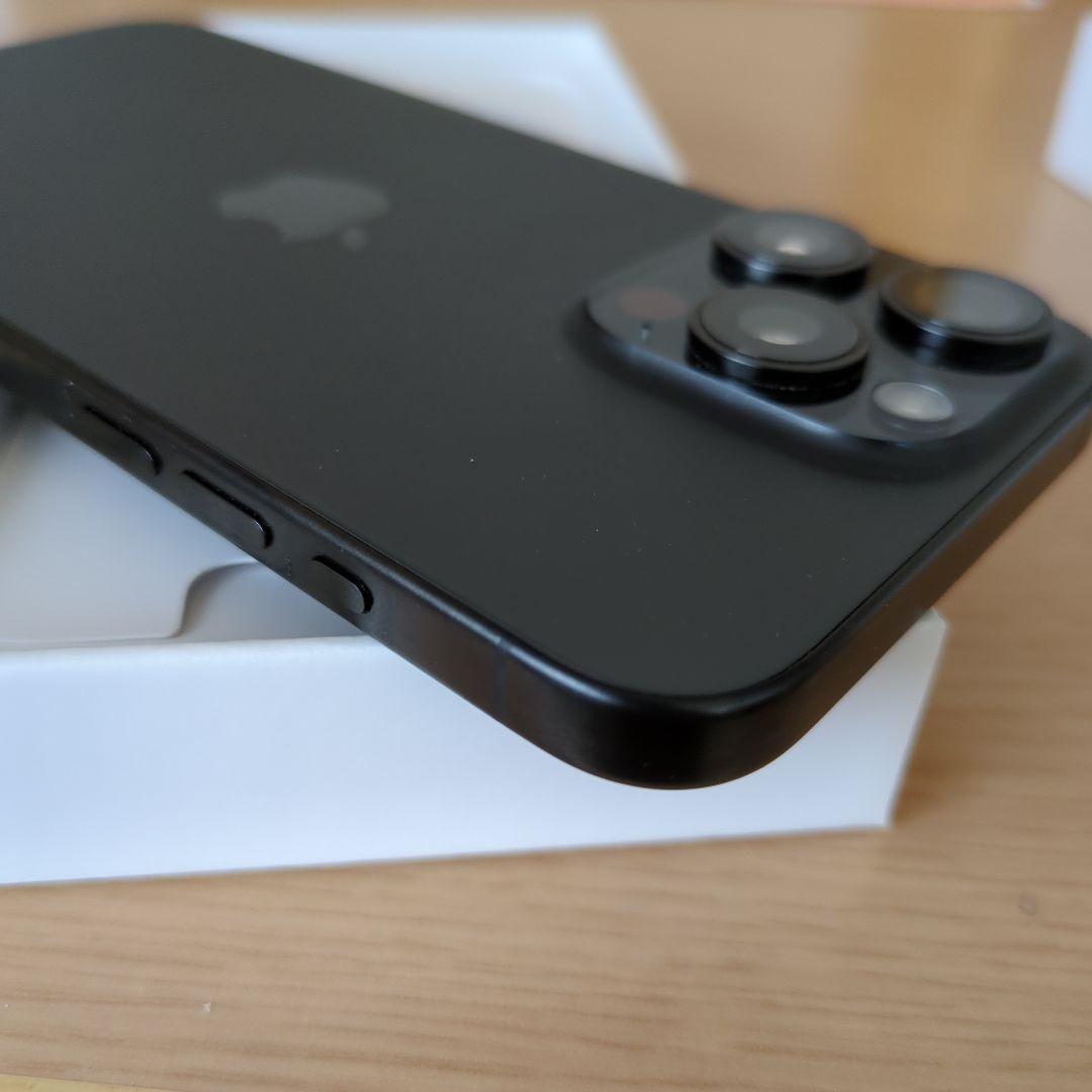 Apple iPhone 15Pro Max本体 スペースブラック