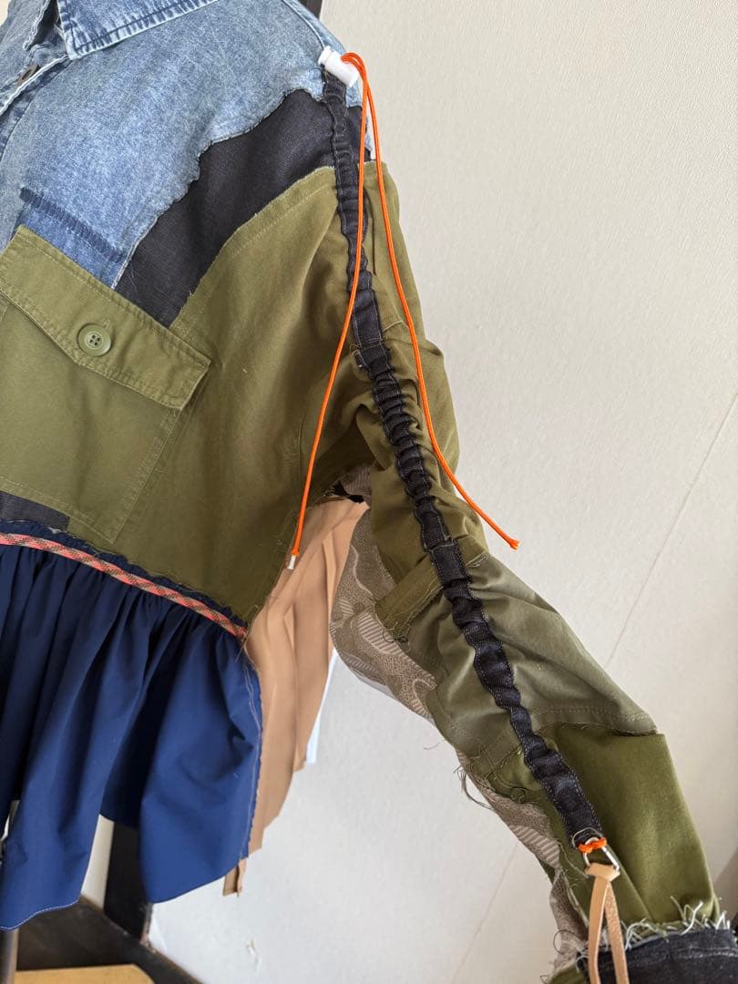 古着リメイク　ドッキングデニムミリタリーフリルライトジャケット