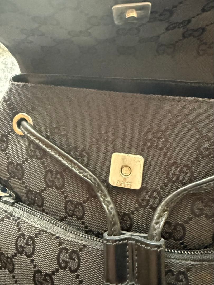 gucciリュック