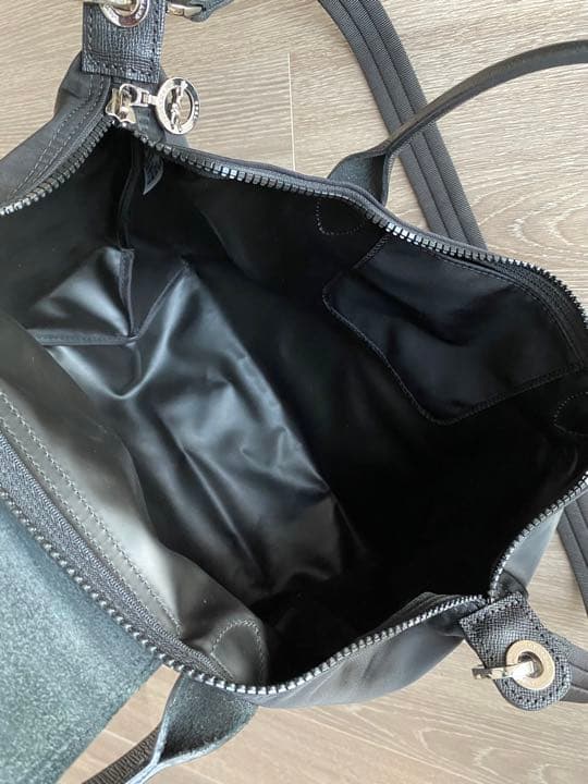 LONGCHAMP ロンシャン ル・プリアージュ ネオ ショルダーバッグ M