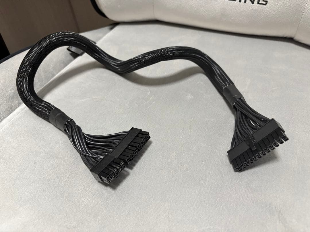 電源ユニット Corsair RM1000e 1000w 80plus Gold