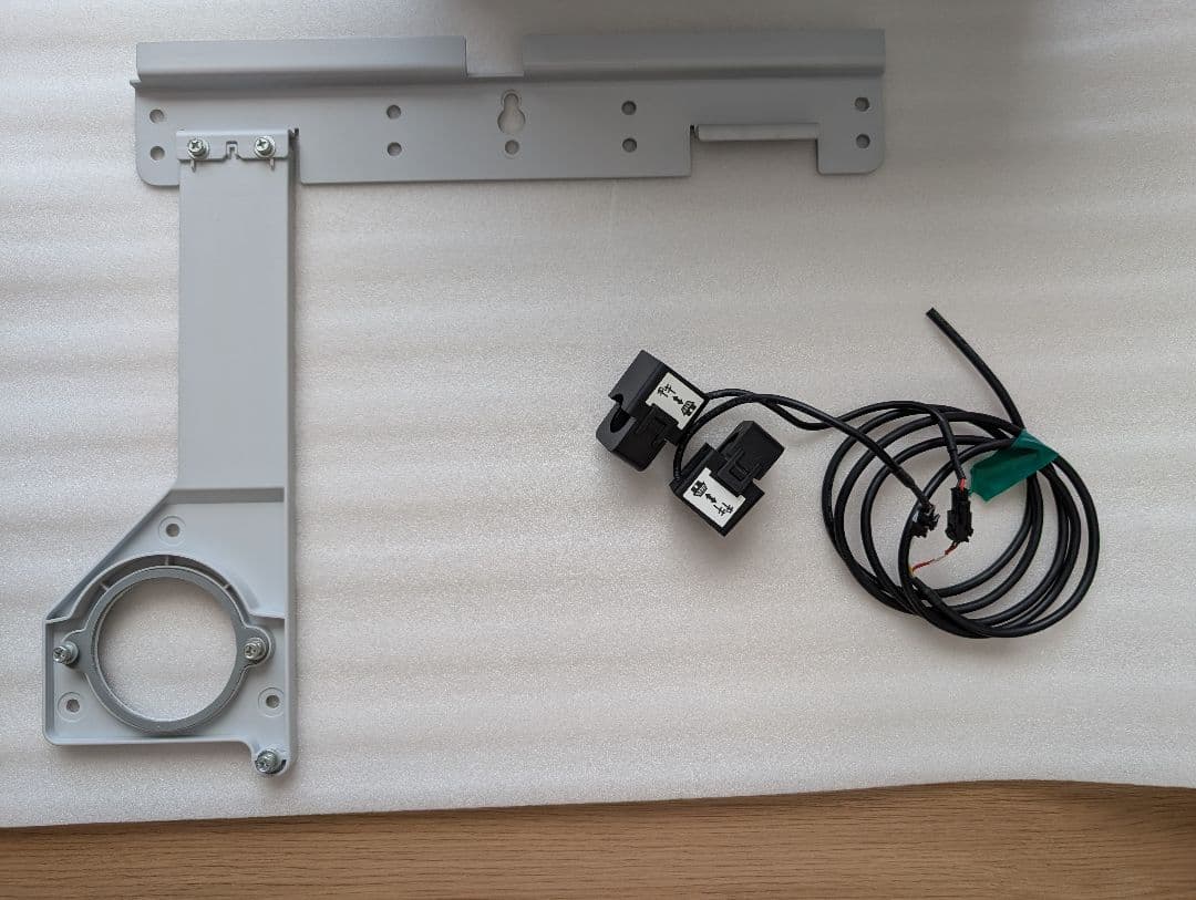 デルタ電子室内用パワーコンディショナー H5.5J_221