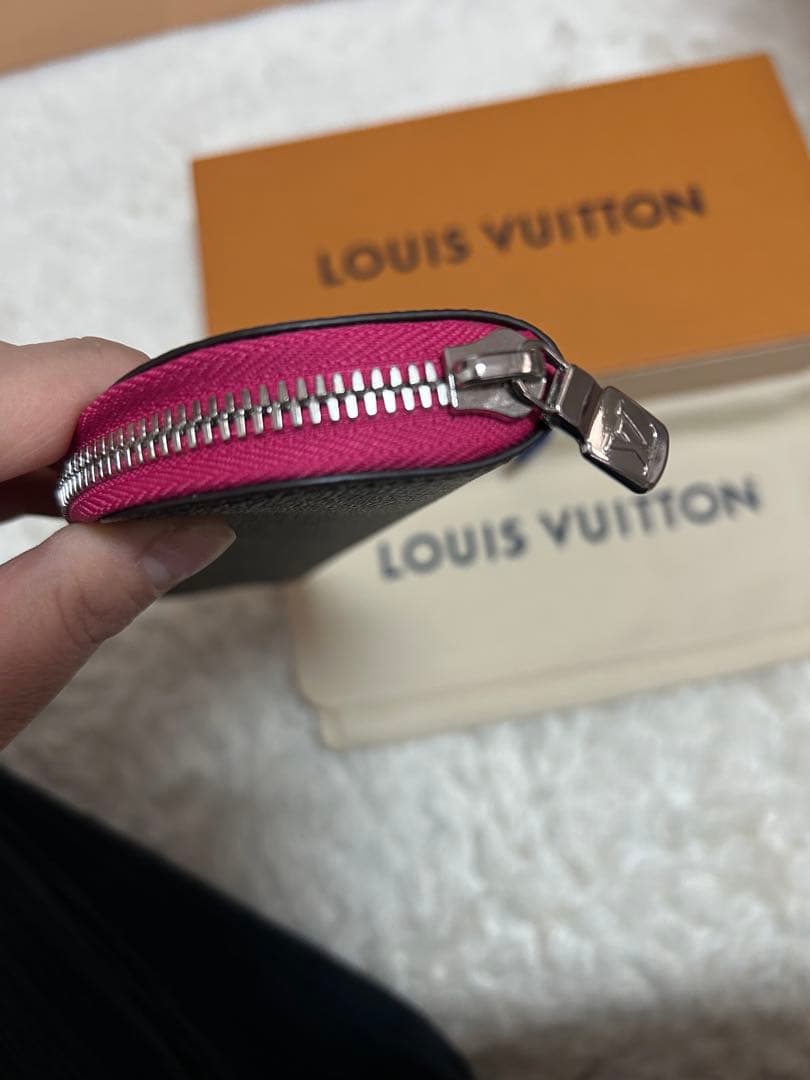 バッグ LOUIS VUITTON