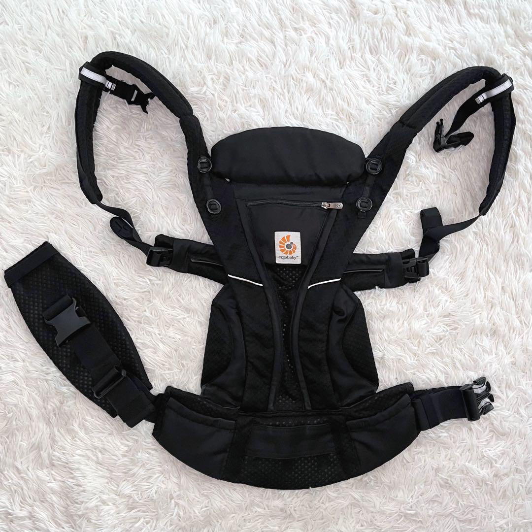 mmk✨極美品✨エルゴベビー　オムニブリーズ　ブラック　ポーチ付き❗️