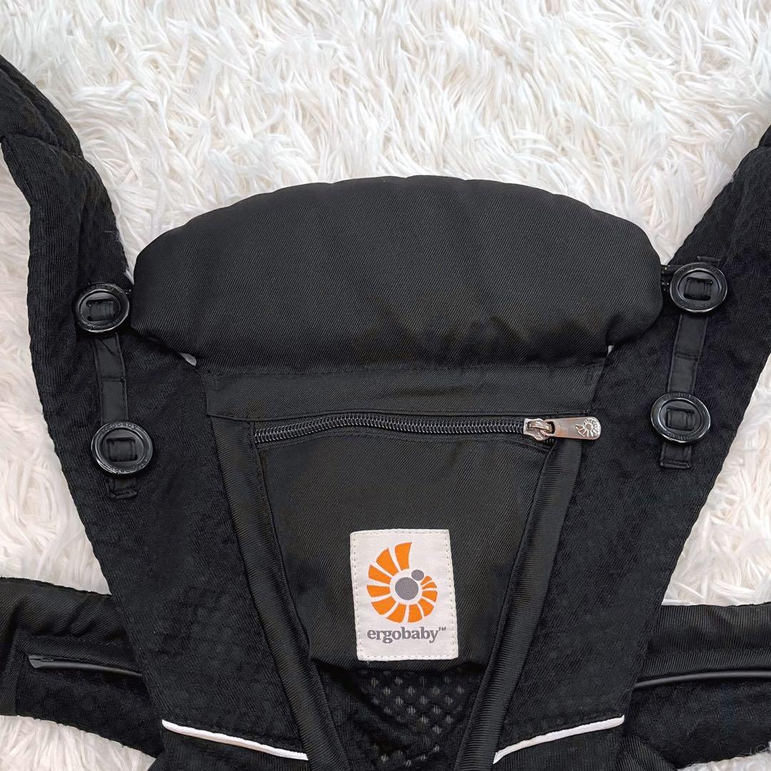 mmk✨極美品✨エルゴベビー　オムニブリーズ　ブラック　ポーチ付き❗️