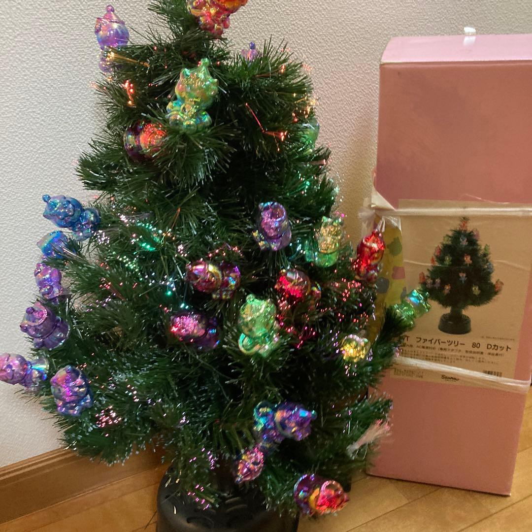 ハローキティ　K/T ファイバーツリー　80 Dカット　光るクリスマスツリー