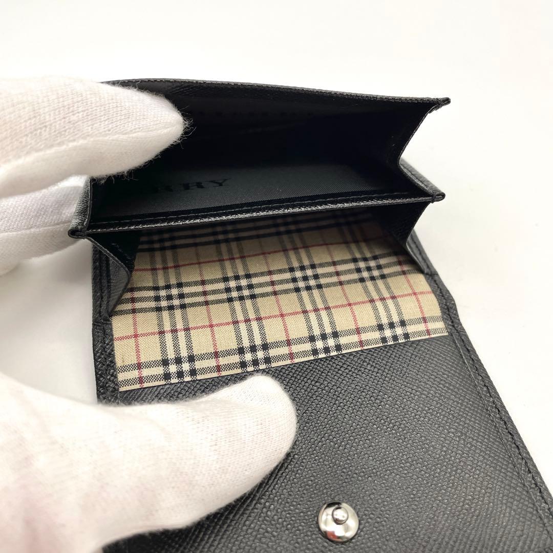 【未使用品】バーバリー　裏地にノバチェックがちらり　レザー　ケース