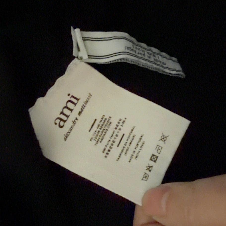 AMI 黒のニットセーター ハートとA刺繍 M 超美品