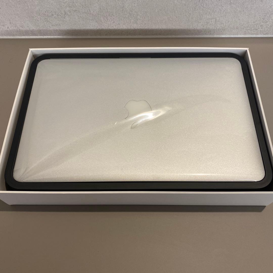 Apple MacBook Air 11インチ