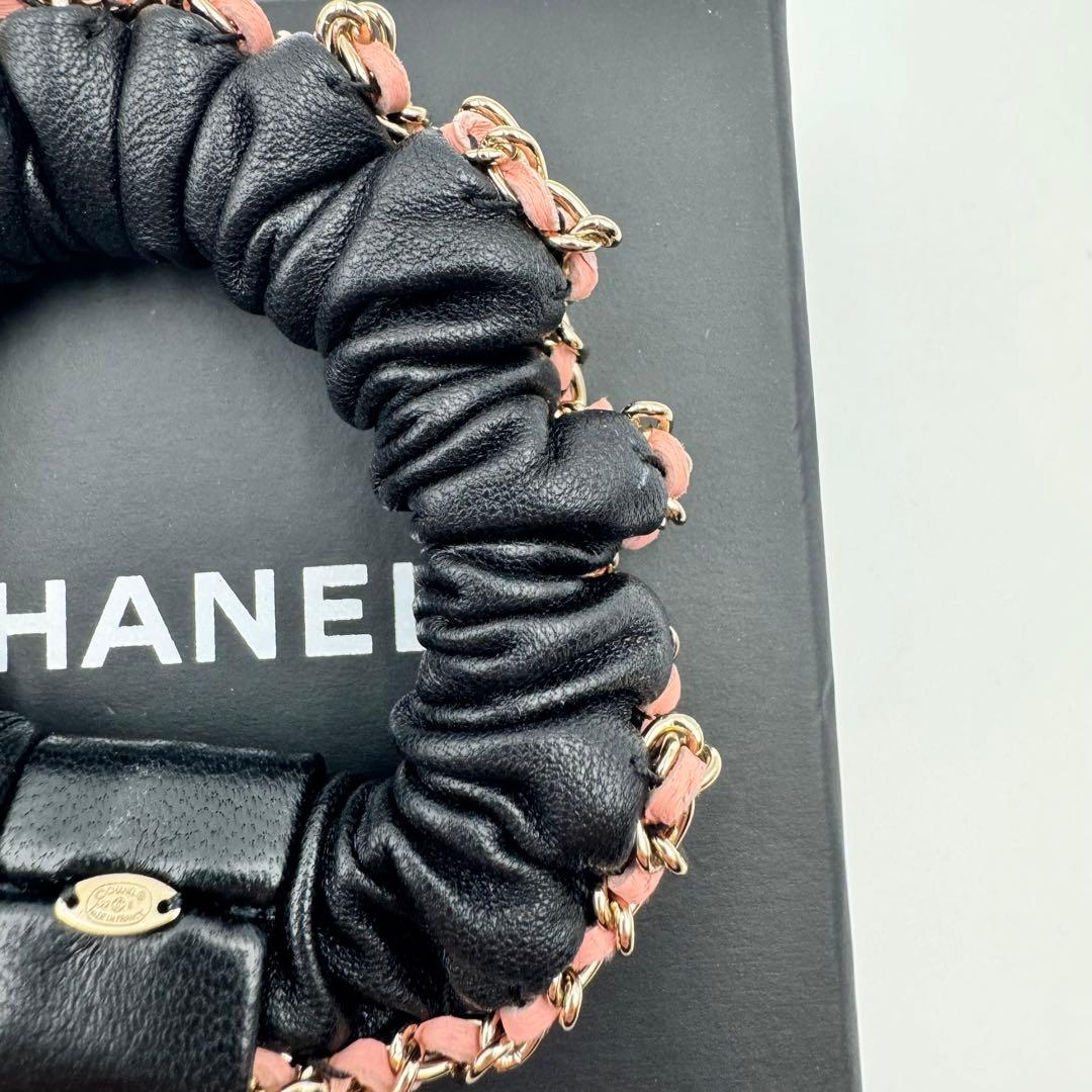 極美品✨CHANEL ラムスキン　シュシュ　ブラック　ピンク　ココマーク
