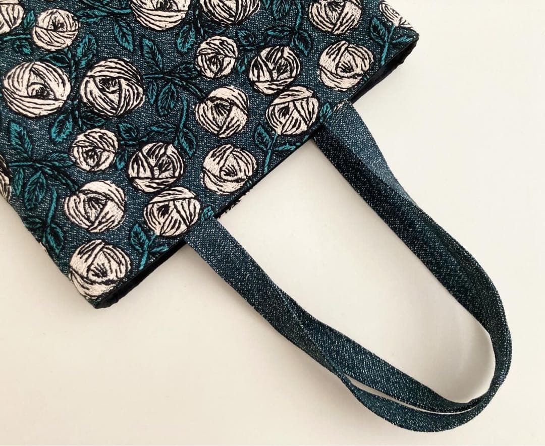 ミナペルホネン rosy トートバッグ