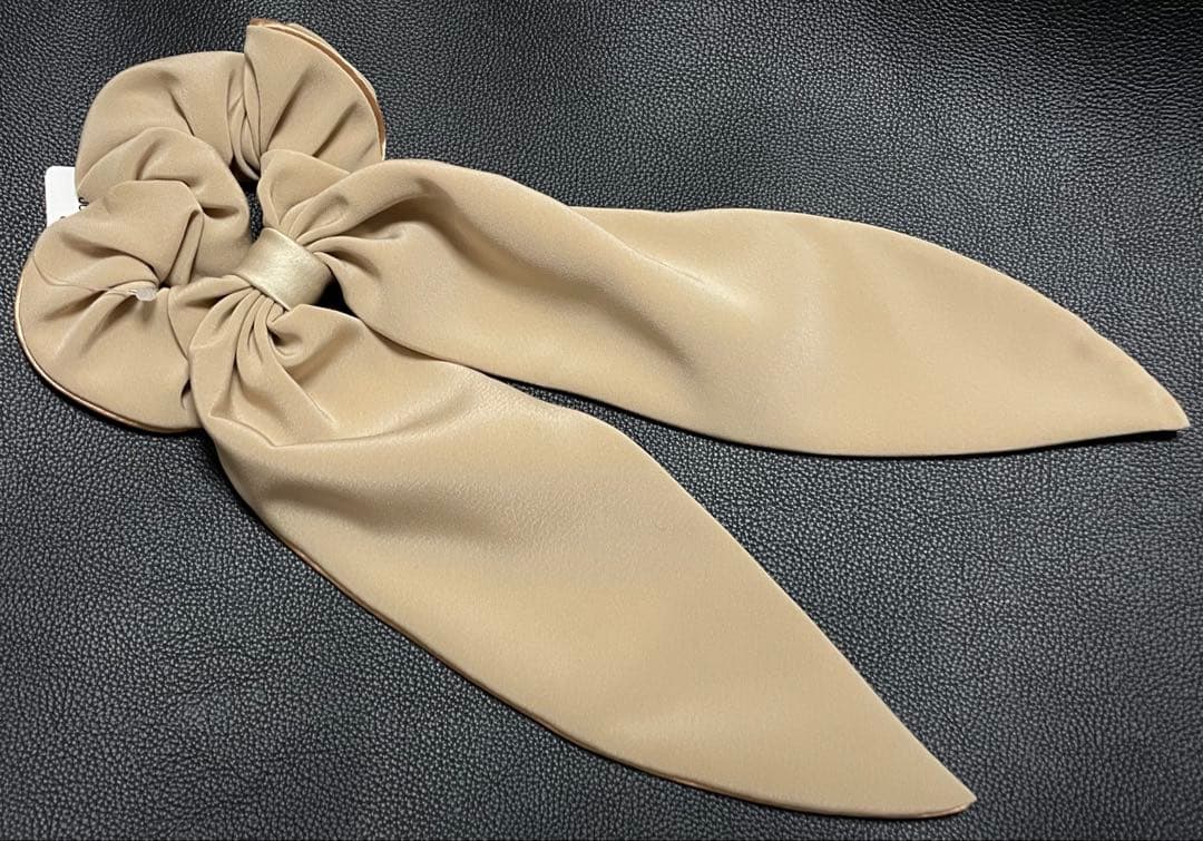 ALEXANDRE DE PARIS リボンシュシュ