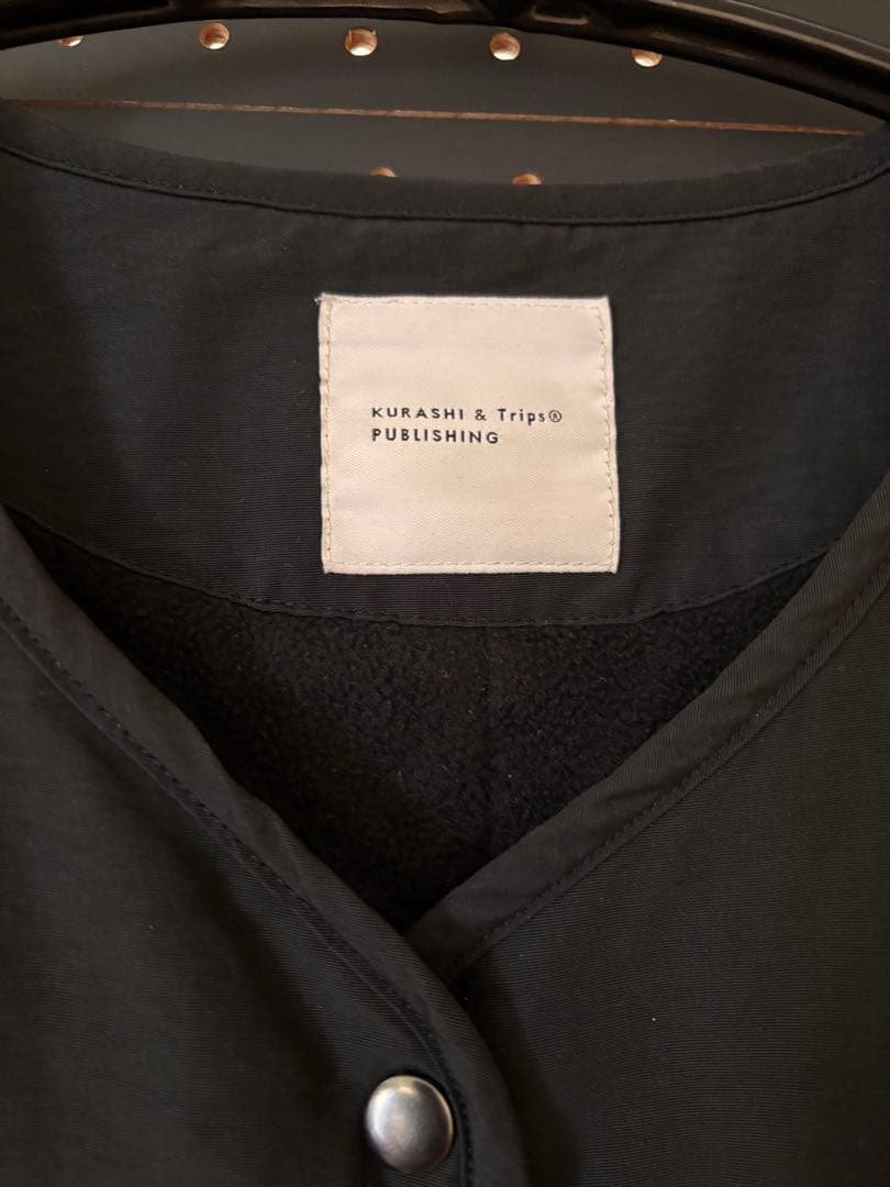 北欧暮らしの道具店　「ふんわり軽くてあったかい」洗えるショート丈コート　ブラック