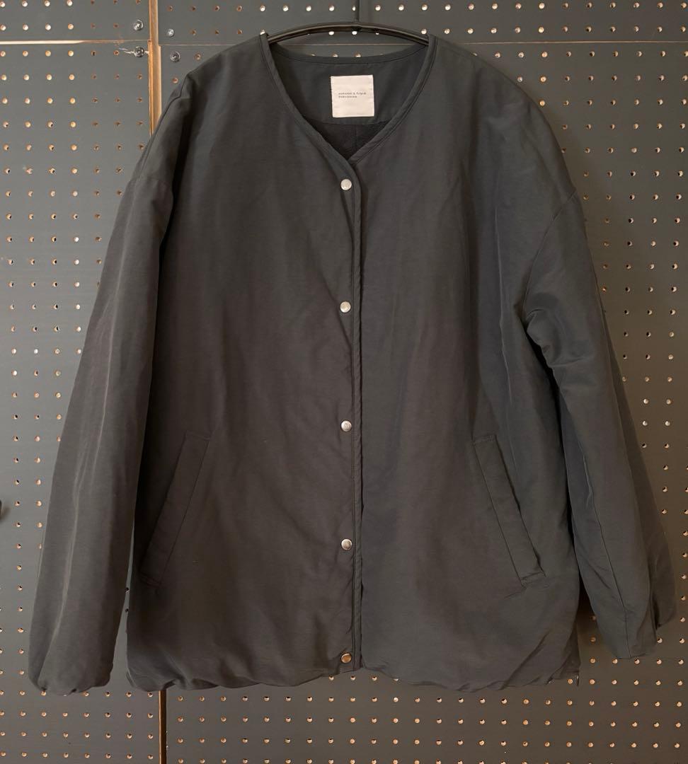 北欧暮らしの道具店　「ふんわり軽くてあったかい」洗えるショート丈コート　ブラック