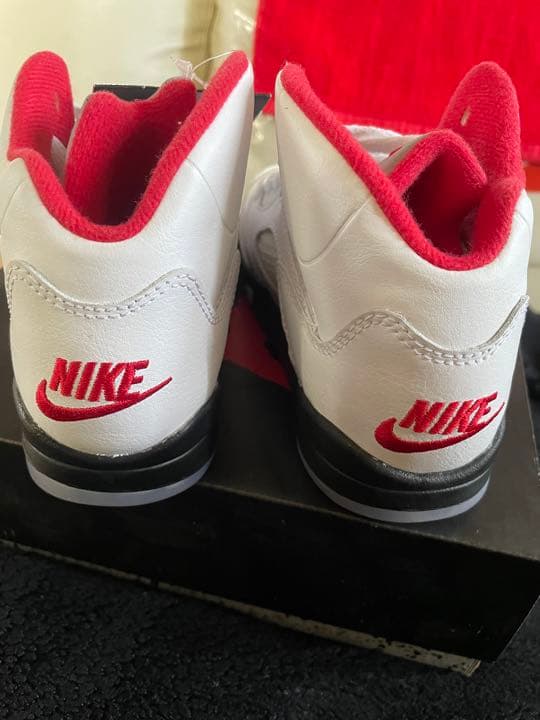 新品　スラムダンク 流川楓　AJ5キッズ18㎝　ファイヤーレッド