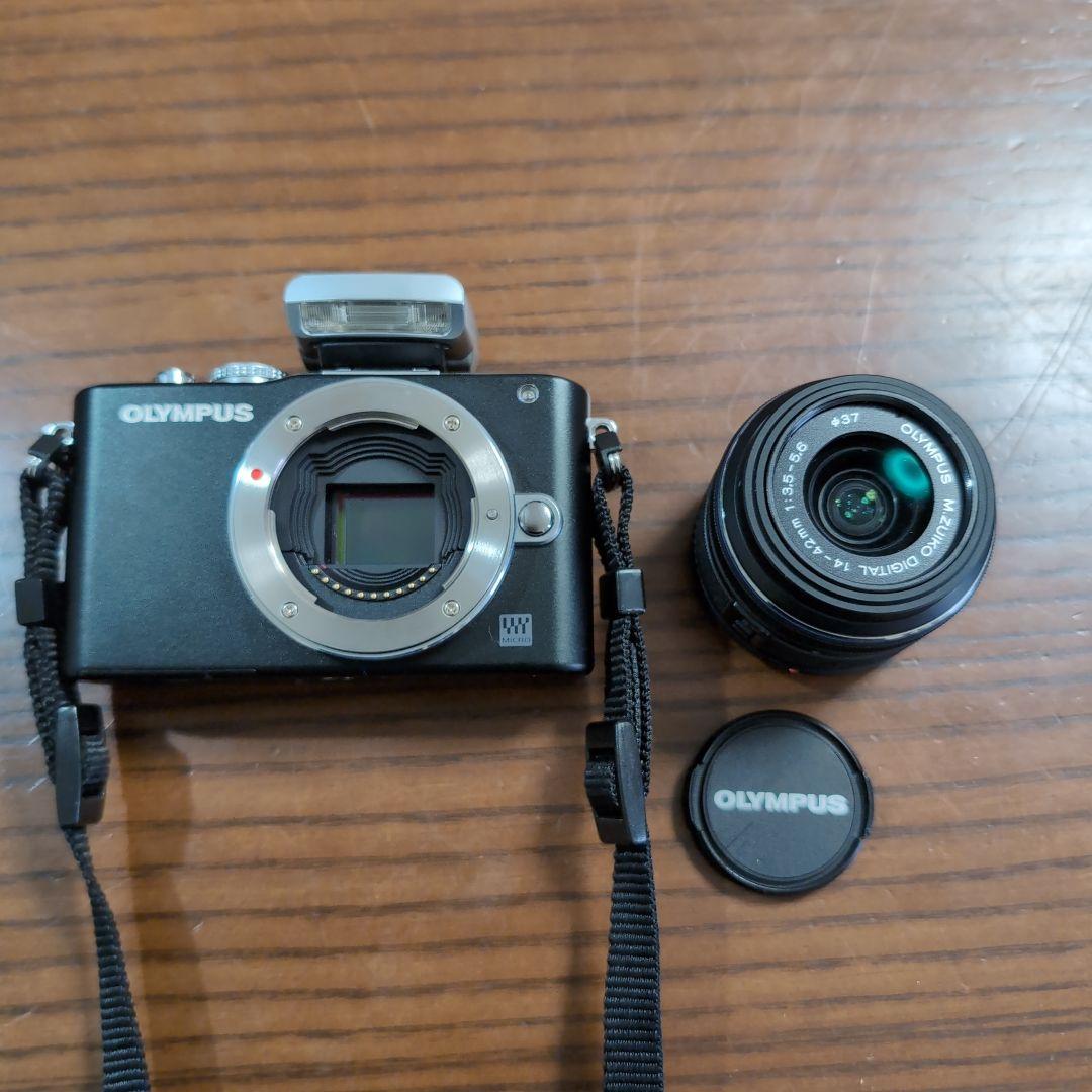 U*s様 Olympos　デジタルカメラ　充電器付き