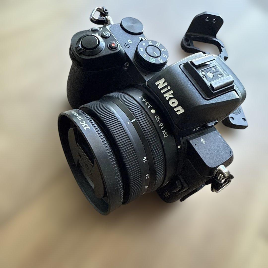 Nikon ミラーレス一眼 JJCレンズ付き Z50