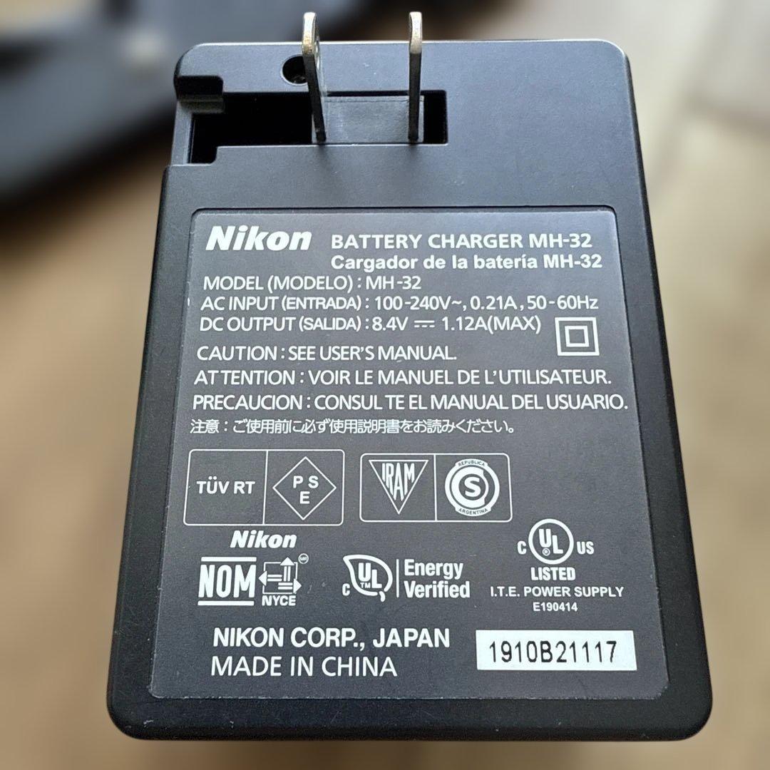 Nikon ミラーレス一眼 JJCレンズ付き Z50