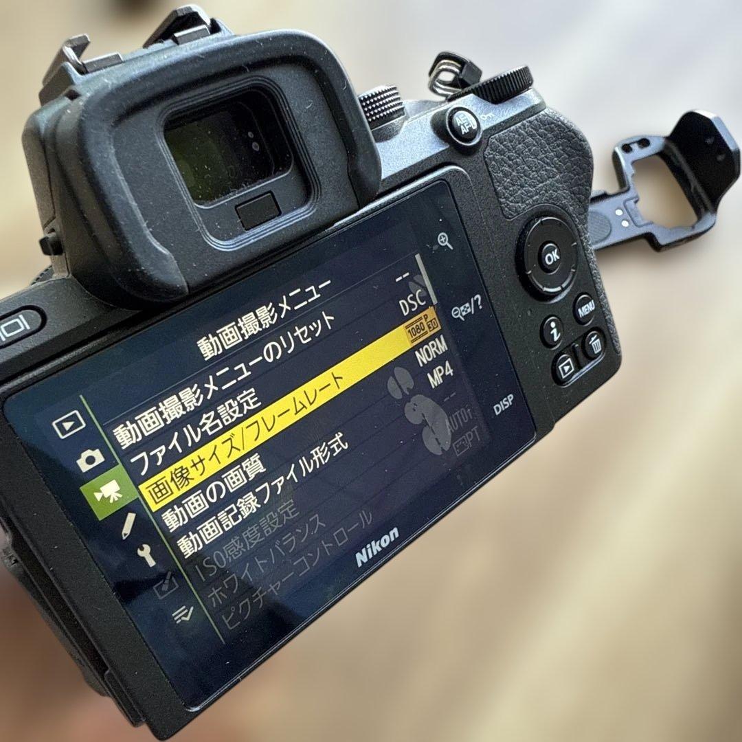 Nikon ミラーレス一眼 JJCレンズ付き Z50